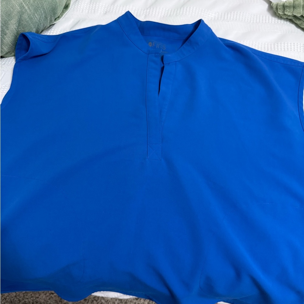Women’s Figs Blue Rafaela Scrub Top